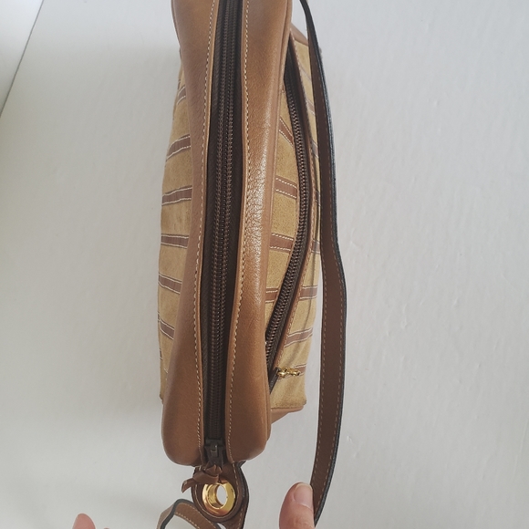 Aldana Made in Italy Leather Shoulder Camera Bag P - Picture 6 of 11